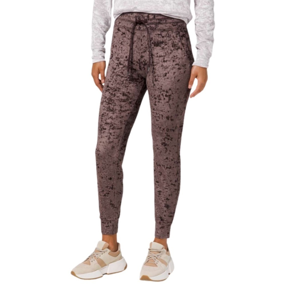 Lululemon Ready to Crush Jogger - French Press - Size 4